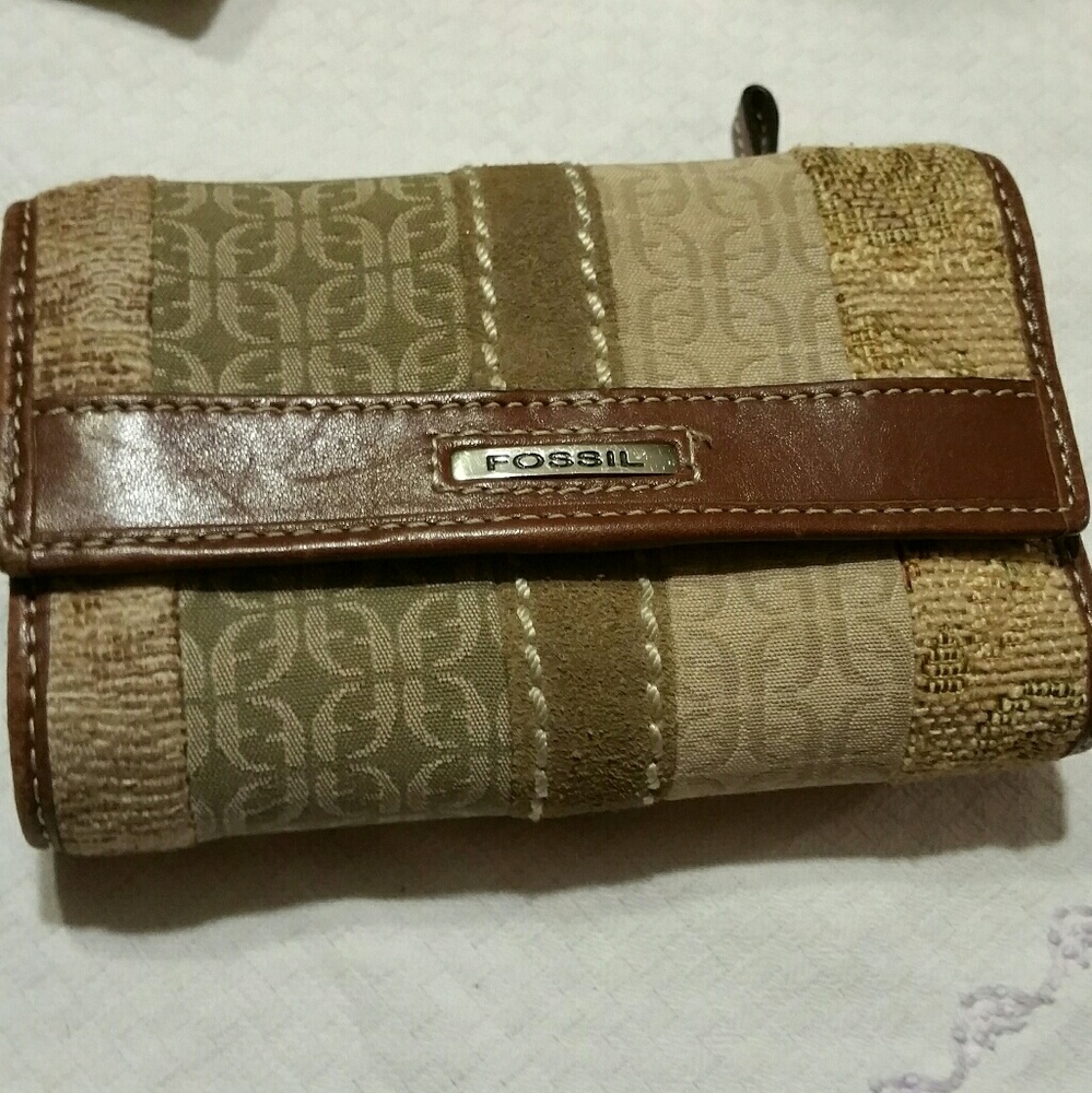 Fossil Wallet
